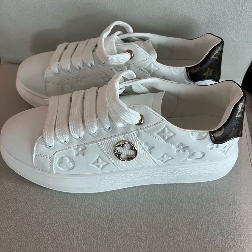 White  Women's Sneakers LV